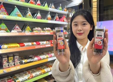 GS25 "4년 만에 재출시한 바삭 김밥, 3주 만에 50만개 팔려"
