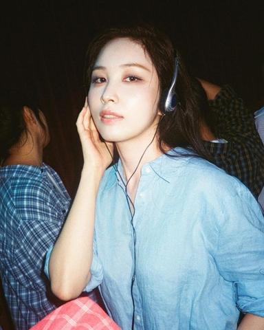 [가요소식] 권진아가 노래하는 달콤한 사랑…13일 신곡 '화이트 와인'
