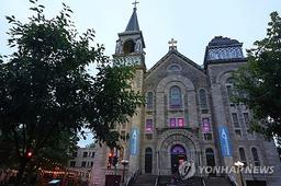 캐나다 퀘벡주 '공공장소 기도 금지 추진'에 "무슬림 겨냥" 반발