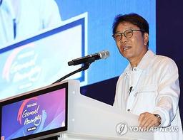 이수만 "콘텐츠 수출 넘어 문화 허브로…창작 주도권 갖자"