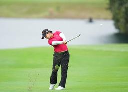 강풍 뚫은 김세영, 5년 만의 LPGA 우승 눈앞…3R 4타 차 선두