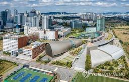 경찰, '골프접대 의혹' 인천글로벌캠퍼스재단 직원 2명 내사