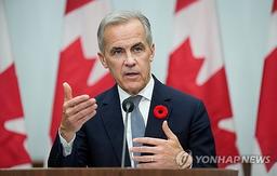 캐나다 총리, 경주서 트럼프에 '관세비판 광고' 대면 사과
