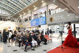 오페라 공연장으로 변신한 강원대병원…희망의 메시지 전달