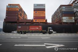 캐나다 경제 트럼프 관세로 직격타…2분기 수출 묶여 GDP 급감