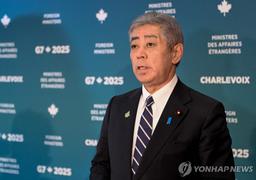 日외무상, 美국무에 관세 '유감' 표명…"日제외" 거듭 요청
