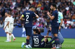 "발목 통증 이강인, 검진 결과 이상 없어…UCL 출전은 지켜봐야"
