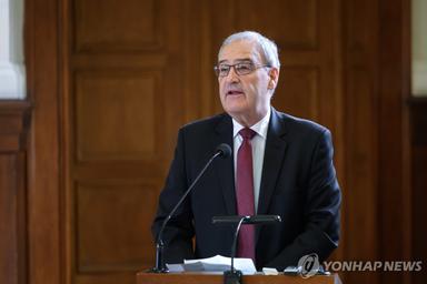 다급한 스위스, 39％ 관세 때린 트럼프에 "협상안 수정할게"
