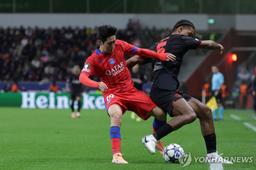 이강인 교체출전 PSG, 레버쿠젠 7-2 격파…UCL 3연승+선두 등극