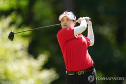 최혜진, 메이뱅크 챔피언십 2R도 선두…LPGA 투어 첫 승 보인다