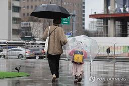 "이주배경 아동 28만명 정착 위해 불안정한 체류 상황 개선해야"