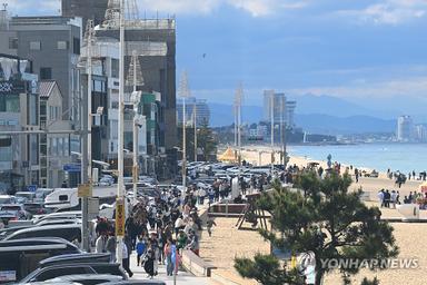 북적북적하더니…강릉시, 황금연휴 기간 관광객 88만명 방문