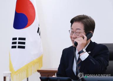 日언론, 李대통령 中보다 日 먼저 통화에 "日중시 노선 확인"