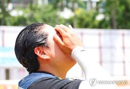 이른 무더위에 건설현장 비상…"출근 하자마자 땀이 줄줄"