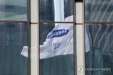 이재용 1·2심 무죄에도 마음 졸이는 삼성, 긴장 속 깊은 침묵