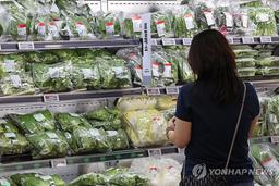 [2보] 10월 소비자물가 2.4%↑, 1년3개월만 최고…농축수산물 견인