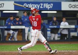 '준PO 3경기 연속 홈런' SSG 고명준, 최정 뒤를 잇는 우타 거포