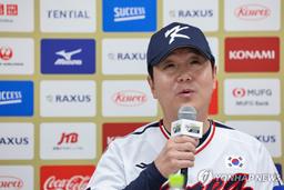 류지현 감독의 예감…"이번 대표팀, 2006년 WBC 향기가 난다"