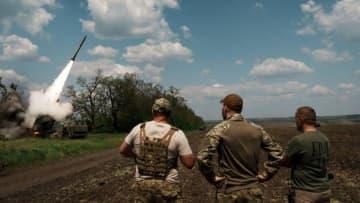ロシア占領下のウクライナ東部にミサイル攻撃、訓練場にいたロシア兵60人以上死亡か